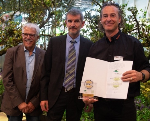 Siegerfoto GaLaBau Nürnberg 2018 TOSSTEC gewinnt Innovations-Medaille