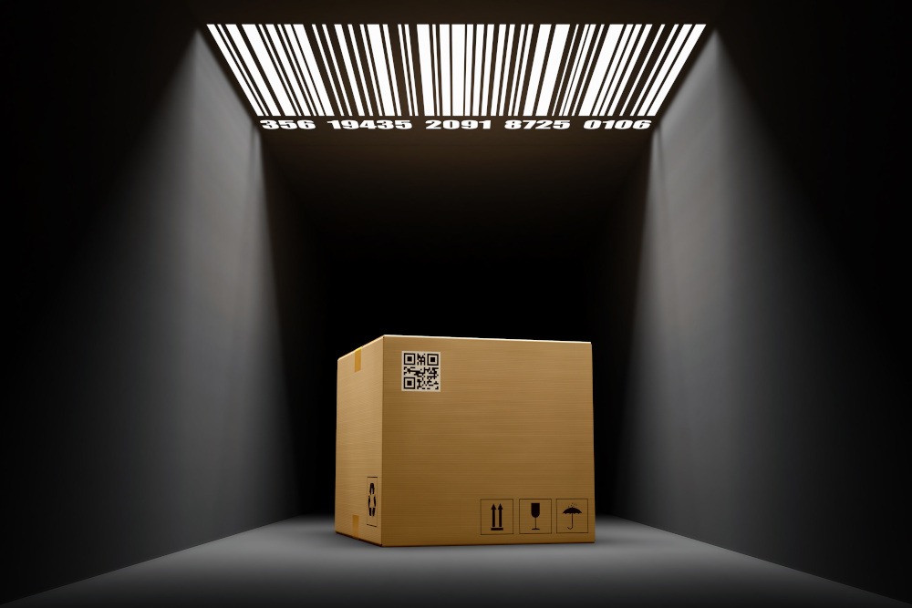 TOSSTEC Versandinformationen - Versandpaket in schwarzer Box
